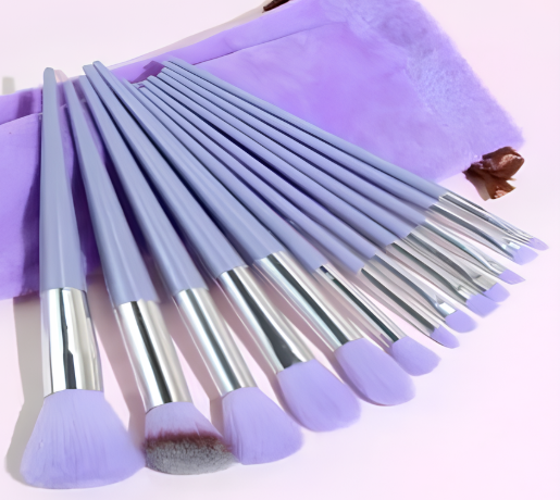Conjunto 13 Peças Pincéis de Maquiagem com Estojo de Veludo (Cores Sortidas)