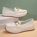 Mocassim Feminino Dara - Casual com Fivela Dourada