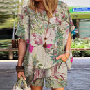 Conjunto Feminino Polka - Camisa de Manga 3/4 com Gola Redonda e Short Elástico